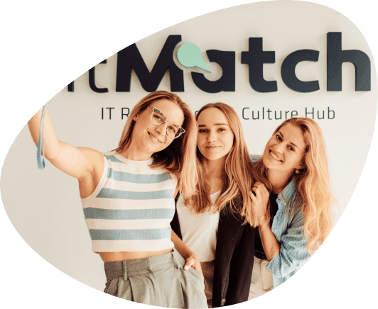 itMatch members smiling